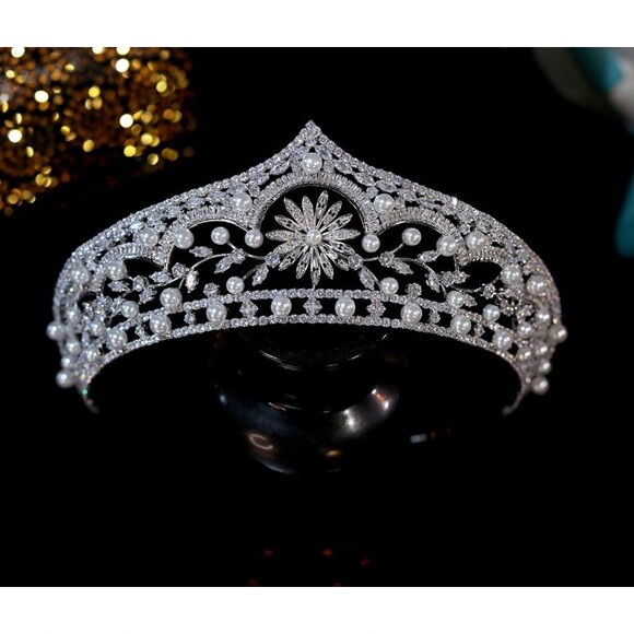 Rose Petal Collection  A Unique one-of-a-kind 7-piece Bridal Tiara Ensemble main image 5
